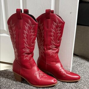 Amazon Red Women's Western Heeled Cowboy Boots with Contrast Stitching